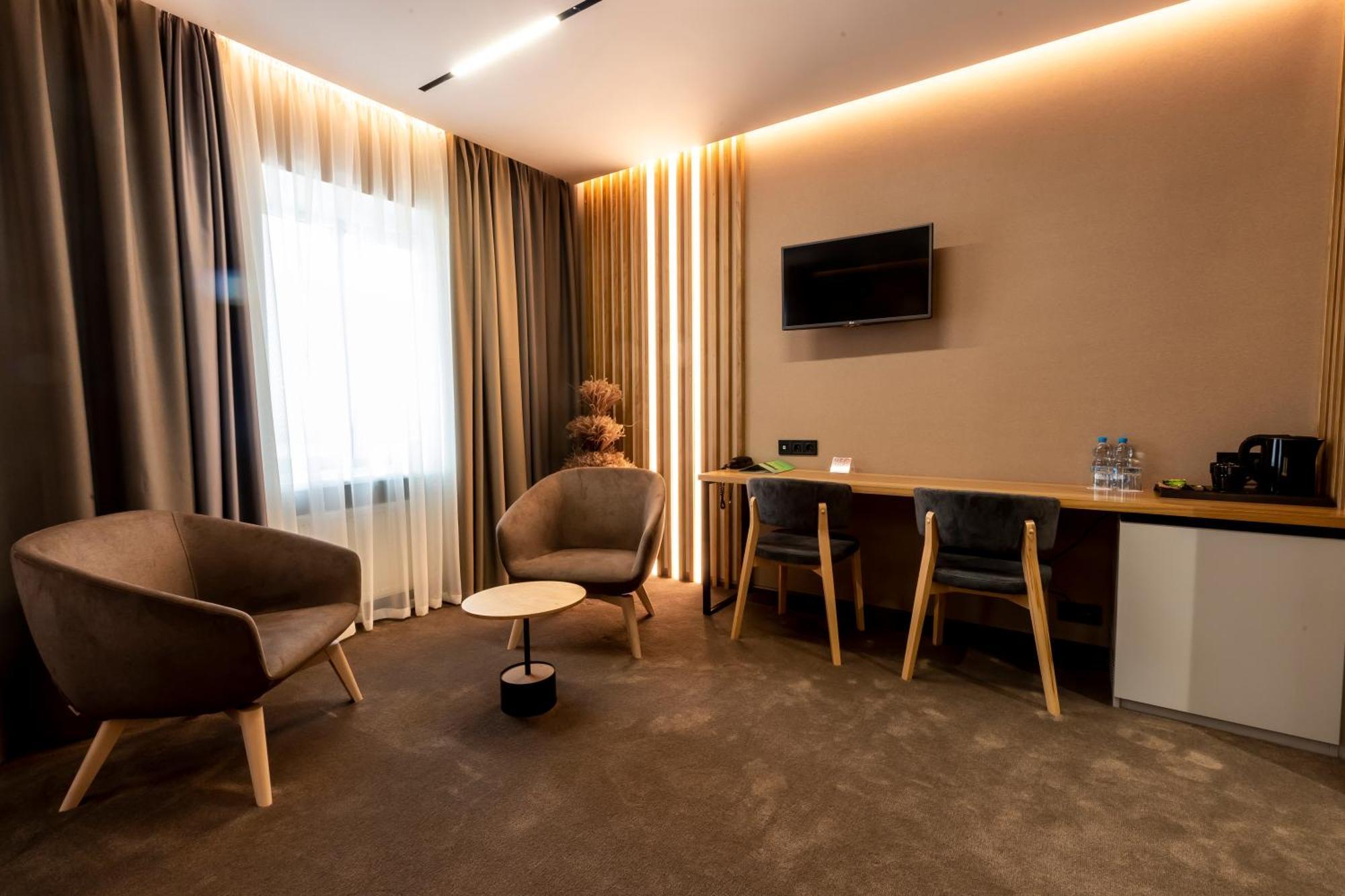 Park House Otel Kryvyi Rih Dış mekan fotoğraf