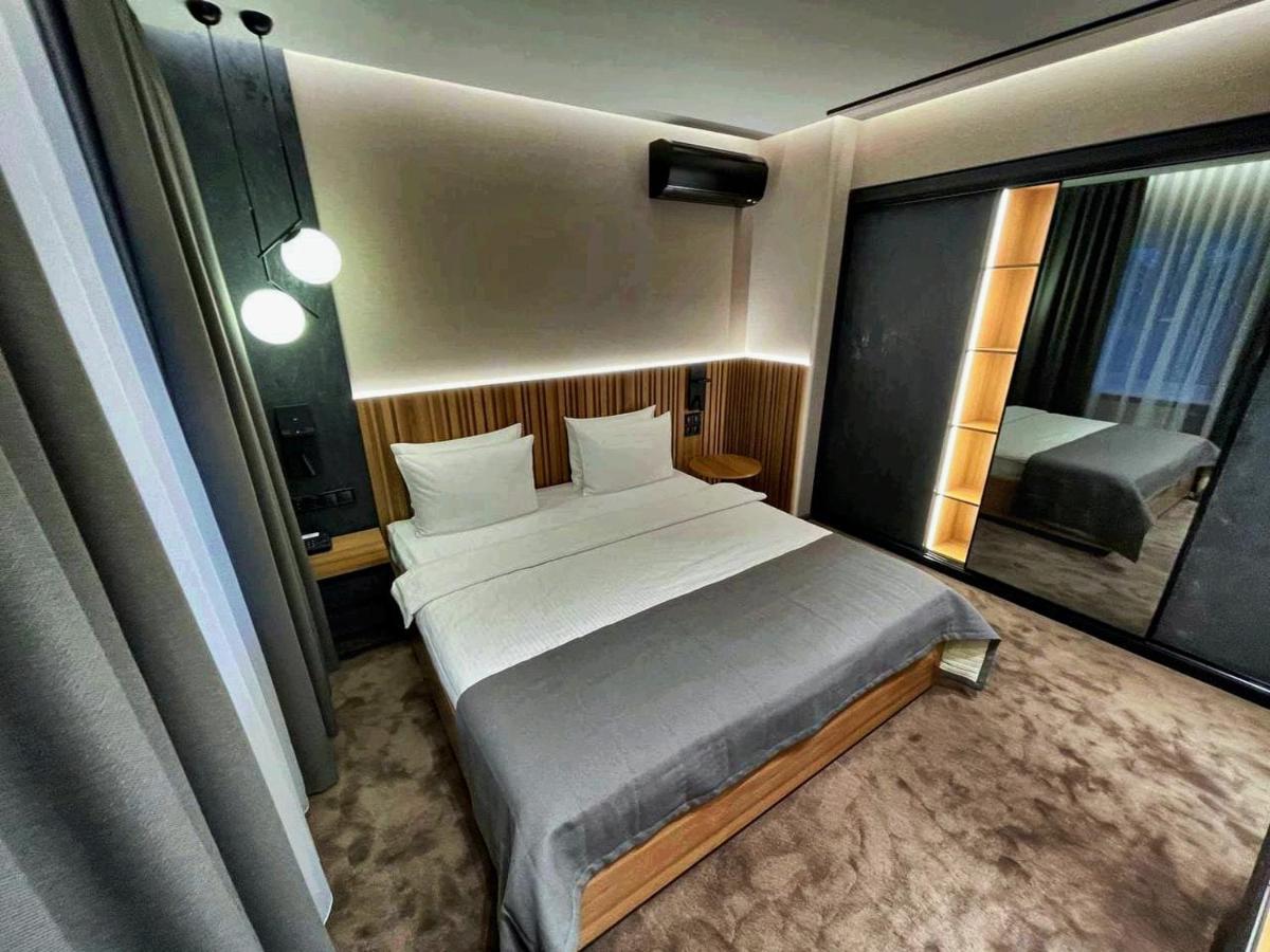 Park House Otel Kryvyi Rih Dış mekan fotoğraf