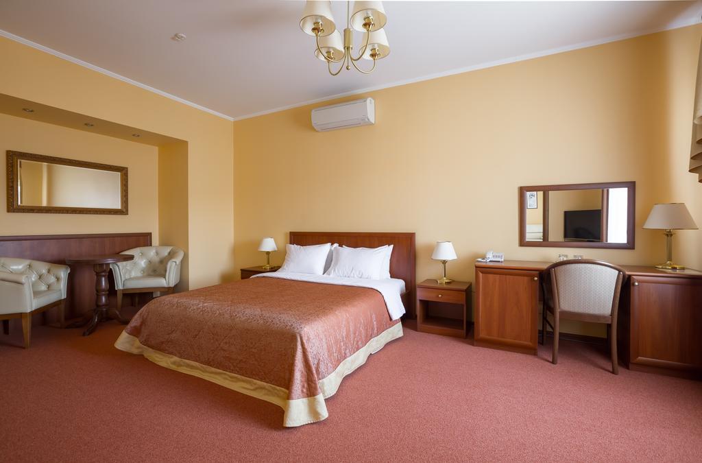 Park House Otel Kryvyi Rih Dış mekan fotoğraf